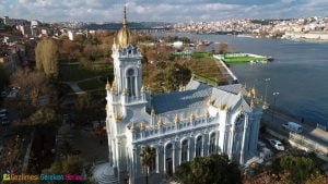 istanbul turkey laser eye color change church2